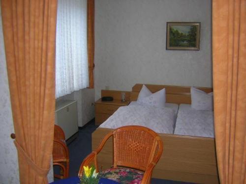 Hotel Zur Winzergenossenschaft Ернст Номер фото